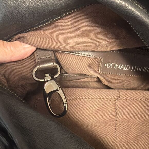 Donald J Plunder Black Leather Handbag - Picture 8 of 8